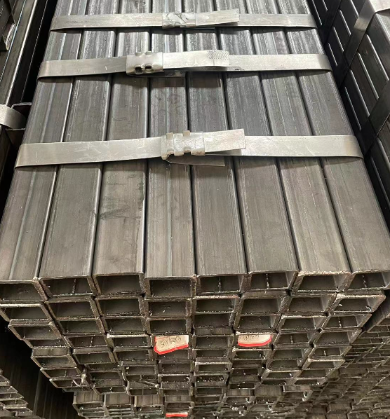 拉萨工业用梯子 镀锌管焊接梯子 铁梯子方管梯